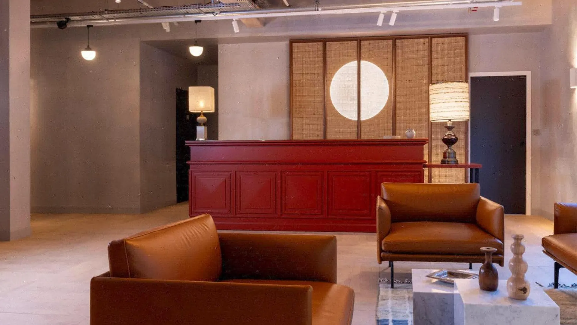 Hotel Pilgrim Paris 4*,